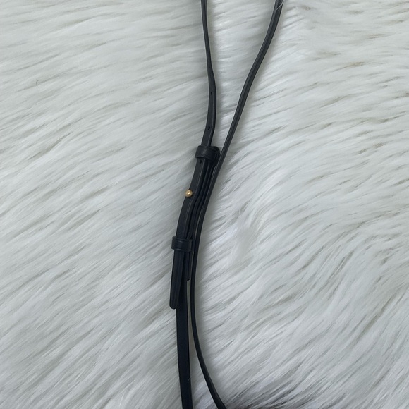 TORY BURCH Rare Miller Phone Crossbody With Tassel Black Leather/Velvet - Picture 5 of 7